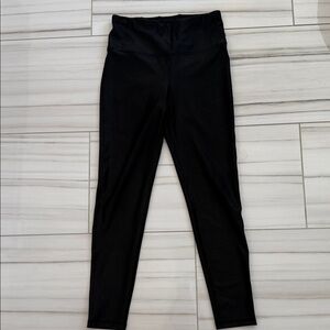 Pink Lily Black Leggings